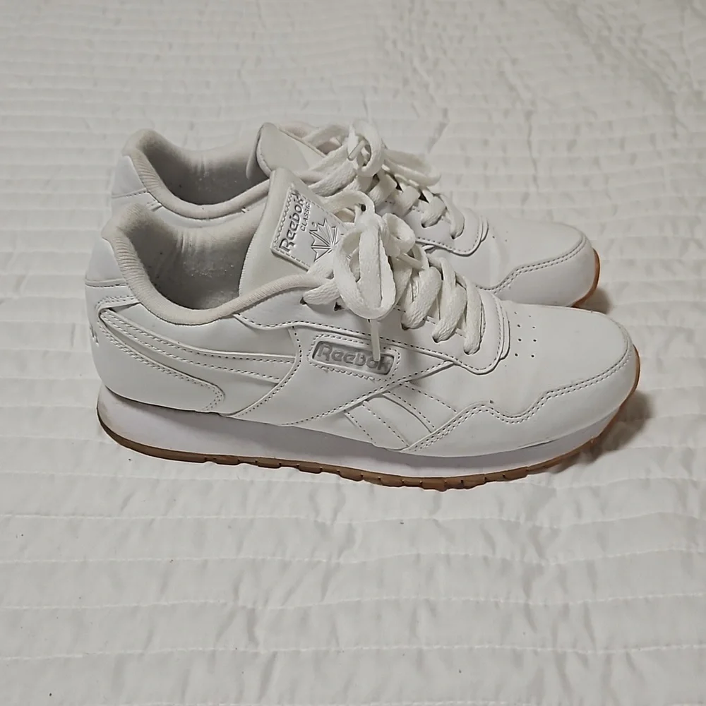 Pre-owned womens classic Reebok. - Picture 1 of 4